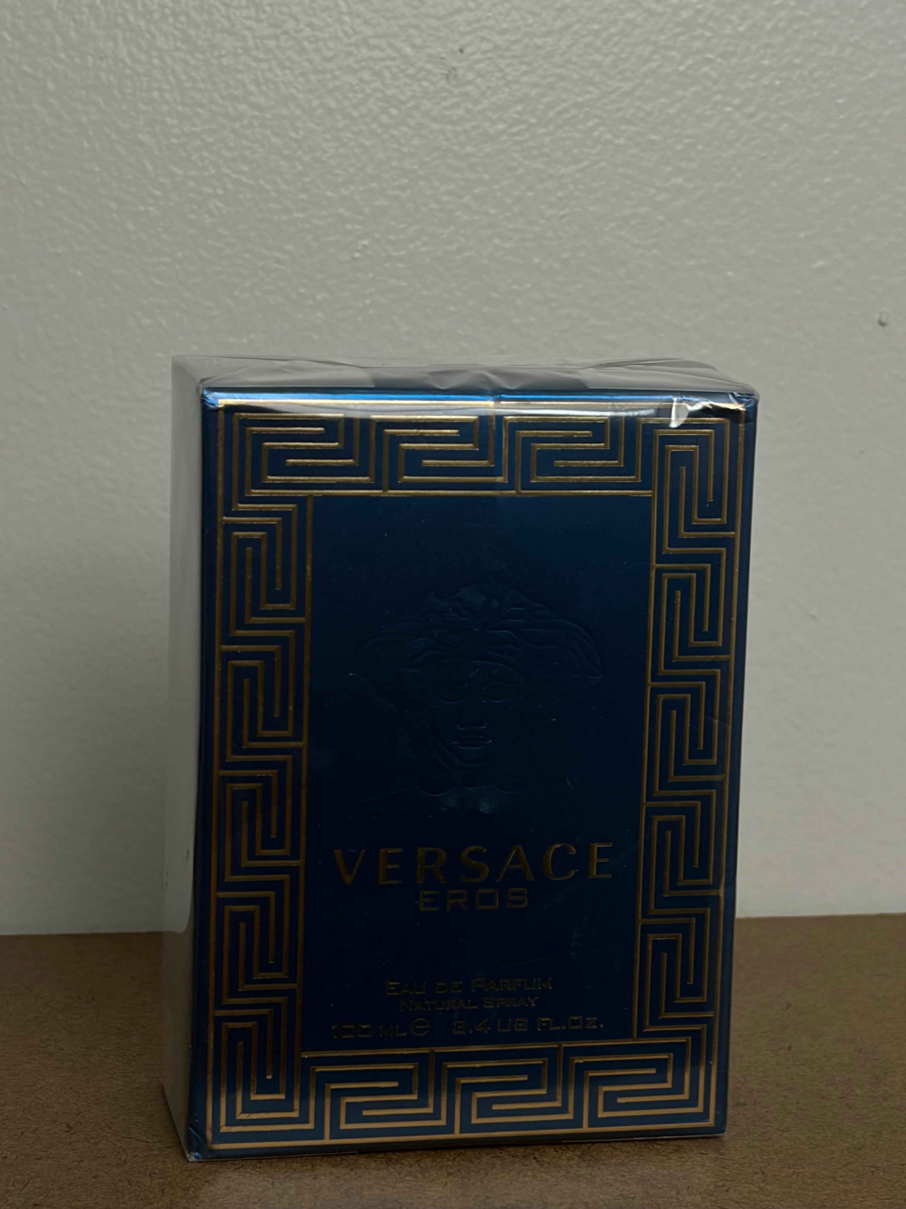 MEN & FEMALE PERFUMES